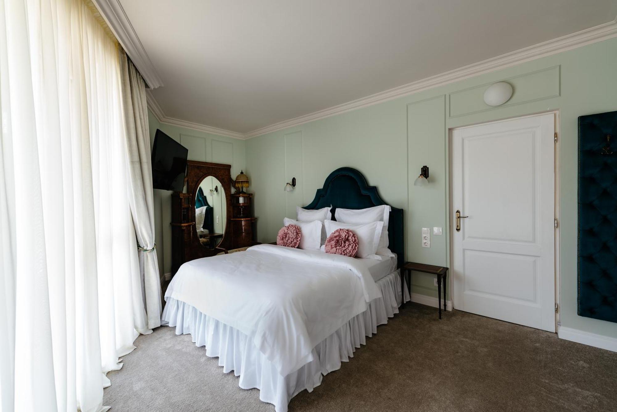 Ateneea Luxury Rooms Cluj-Napoca Exteriör bild