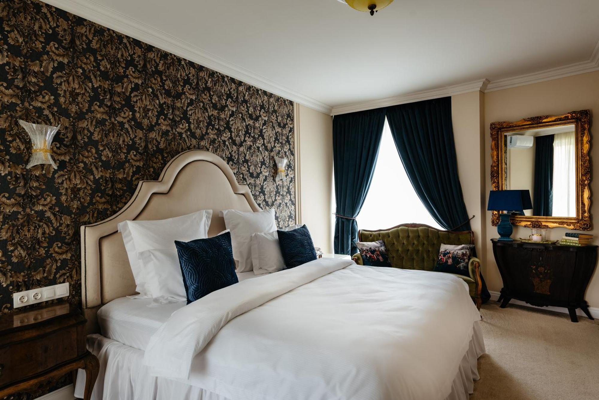 Ateneea Luxury Rooms Cluj-Napoca Exteriör bild