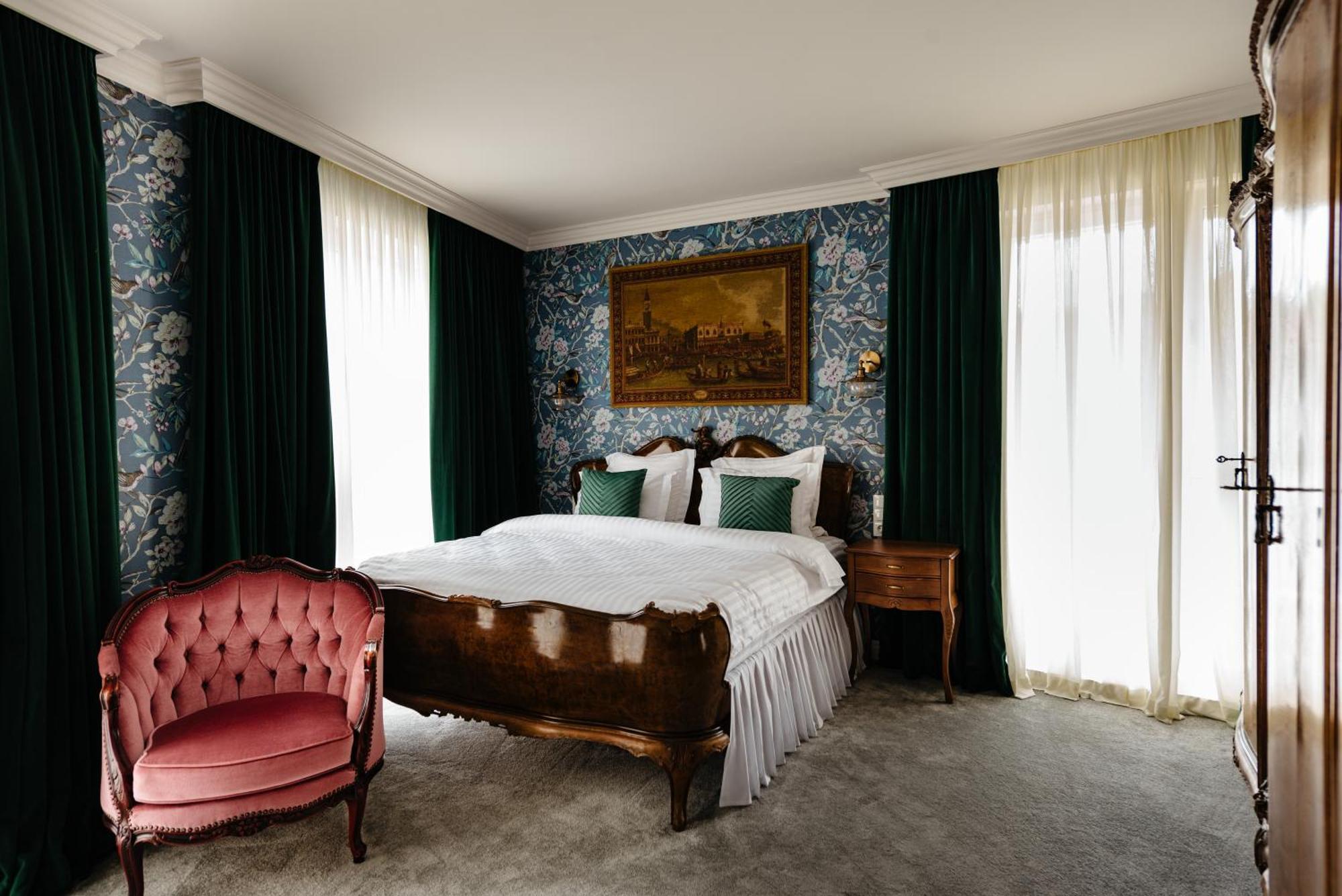 Ateneea Luxury Rooms Cluj-Napoca Exteriör bild