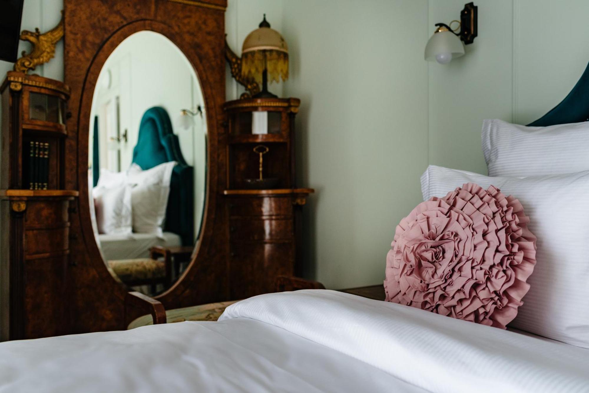 Ateneea Luxury Rooms Cluj-Napoca Exteriör bild